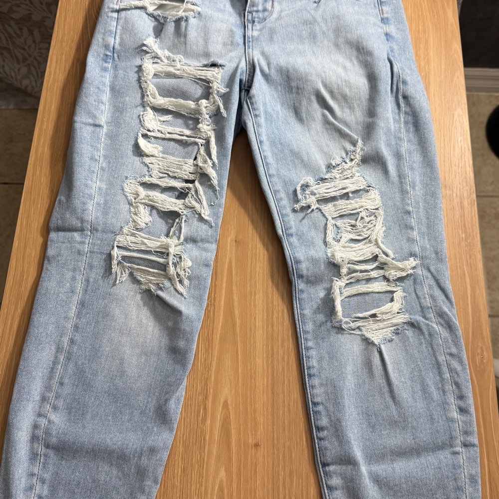 American Eagle Outfitters Light Blue Curvy Hi-Rise Jeggings